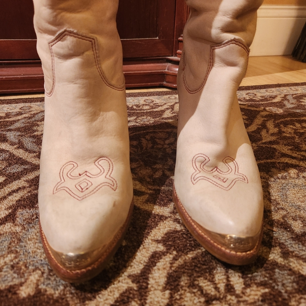 Vintage Zodiak Phoenix Feather Cowgirl Boots. Size 9. Cream Soft Leather - Picture 4 of 10